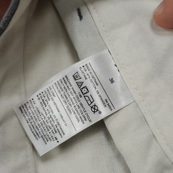 Old Navy shorts polka dot gray white 36 waist stretch - Picture 7 of 13